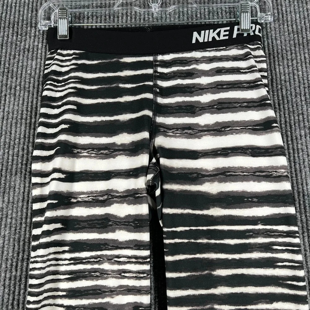 Nike Pro Leggings Womens Medium Black Striped Active Workout Casual Gym Run
